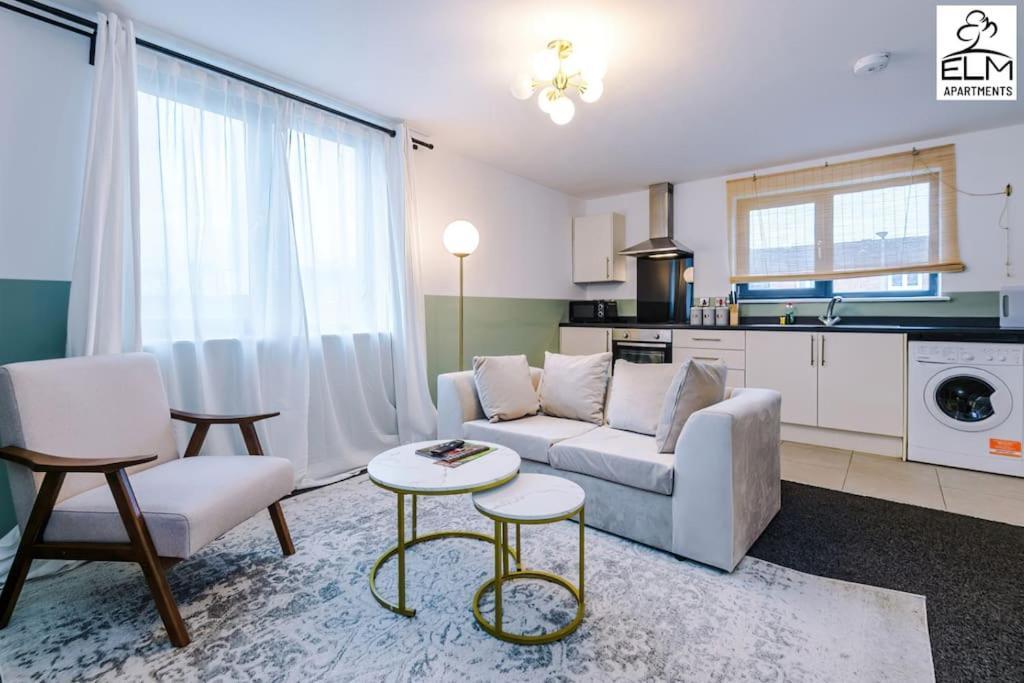 מנצ'סטר Cozy 1 Bedroom Apartment, Prime Location , Free Parking מראה חיצוני תמונה