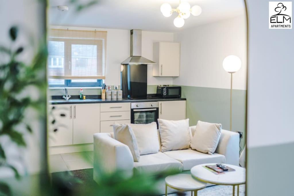 מנצ'סטר Cozy 1 Bedroom Apartment, Prime Location , Free Parking מראה חיצוני תמונה